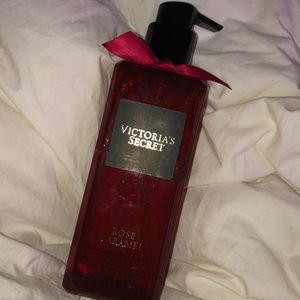 VS soap